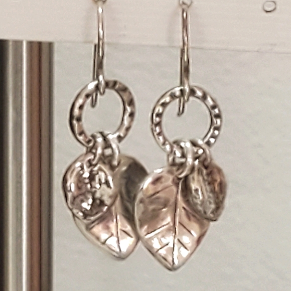 **FINAL** Rare Silpada 925 Sterling Silver Falling Leaves Dangle Earrings - Picture 2 of 8
